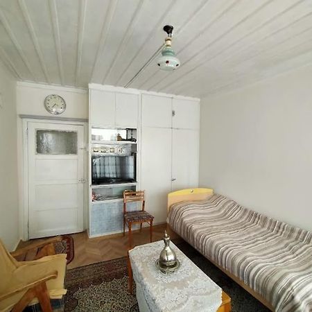 Afyon Kalesi Eteklerinde Bir Yer Villa Afyonkarahisar Buitenkant foto